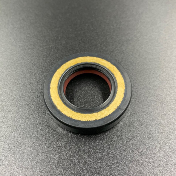 Сальник Yamaha (93102-20M06) (20x36x7) (Omax)