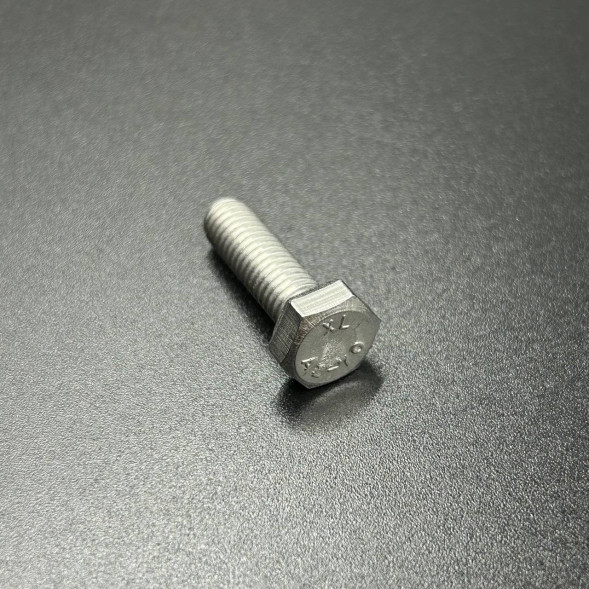 Болт M6x20 Yamaha (97595-06520;T30-14035) (YUELANG)