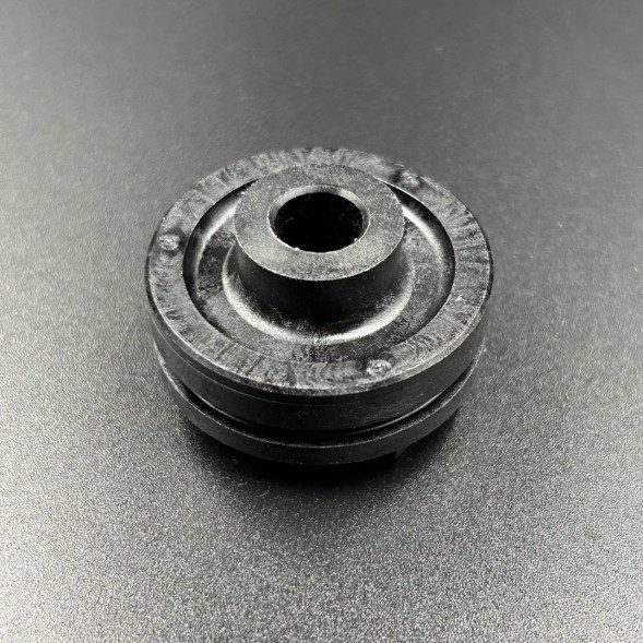 Корпус сальника тяги переключения скорости Yamaha F200-300 (Yamaha)