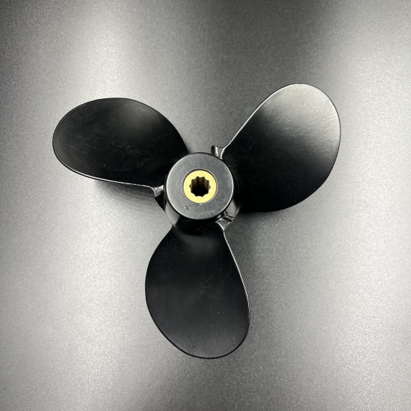 Гребной винт Suzuki DF4-DF6, DF4A-DF6A (3x7-1/2x8) (Polastorm)