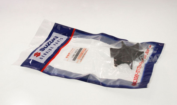 Крыльчатка охлаждения Suzuki DF60-70/DF70A-90A/DT90-100