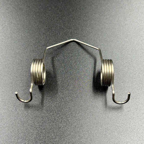 Пружина фиксатора откидывания мотора (станины) Tohatsu (WUHU)