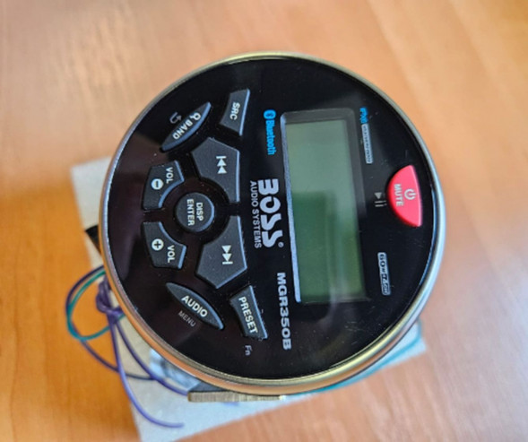 Морская магнитола BOSS MGR350B, уценена