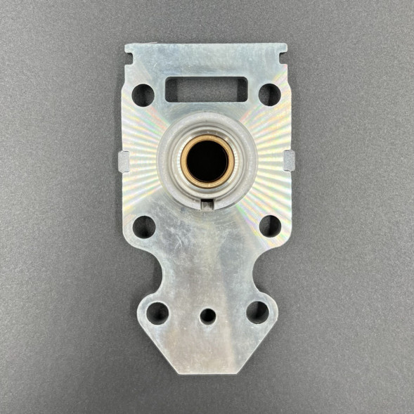 Основание помпы охлаждения Yamaha F9.9-20 (Yamaha)