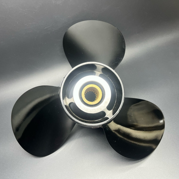 Гребной винт Mercury Bravo Two (3x17-1/2х23L) (19 шлицев) (Левого вращения)