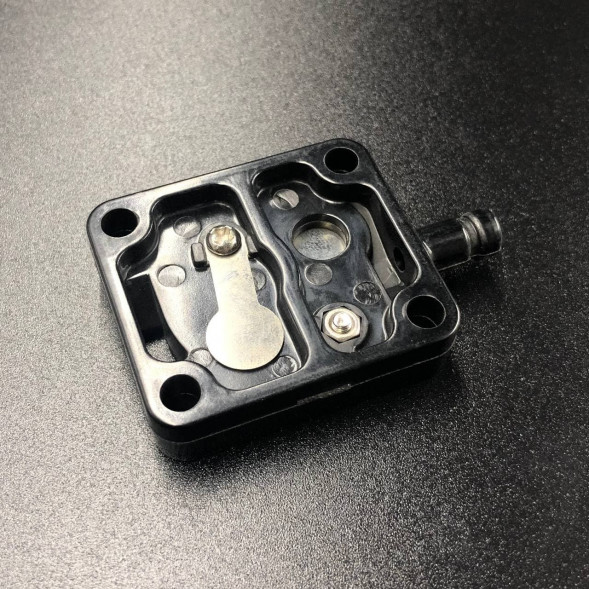 Корпус топливного насоса Yamaha 9.9-50 682-24412-00; 3G2-04002-0; 3C8-04002-0; 8537291. (Omax)