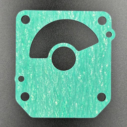 Прокладка под пластину помпы охлаждения Honda BF90-130 (Honda)
