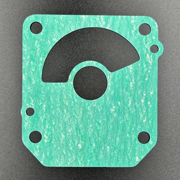 Прокладка под пластину помпы охлаждения Honda BF90-130 (Honda)