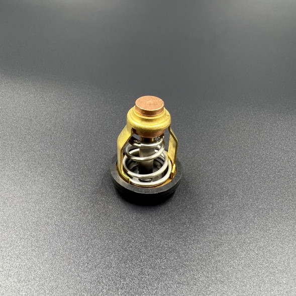 Термостат Suzuki DF90-300, DF70-90 60℃ (17670-90J01) (Kacawa)