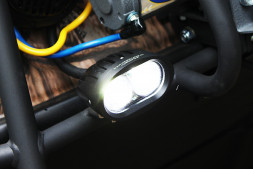Светодиодные фары ближнего света с монтажным набором