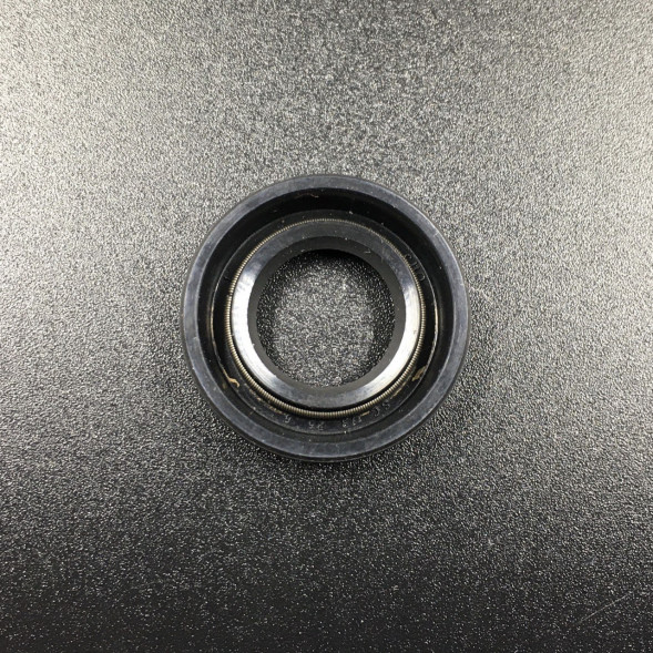 Сальник Yamaha (93101-13M27) (13x25x6) (Osaka)