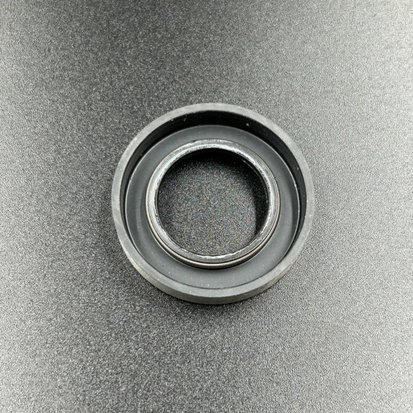 Сальник нижнего редуктора Mercruiser Alpha (Quicksilver)