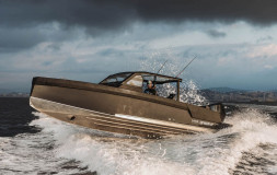 Катер XO DFNDR A8