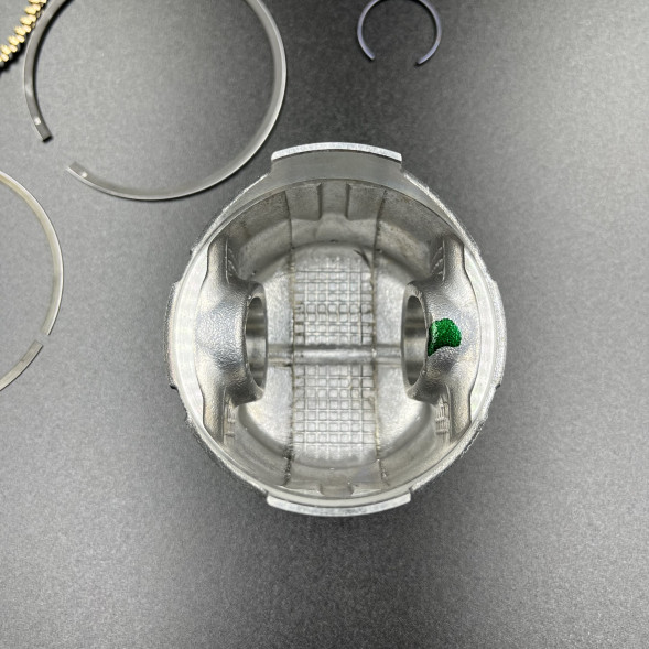 Поршневой комплект Suzuki DF4-6 (+0.5мм) (KACAWA)