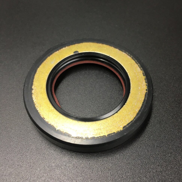 Сальник Yamaha (93102-28135; 93101-28M19) (28x47x7) (Omax)