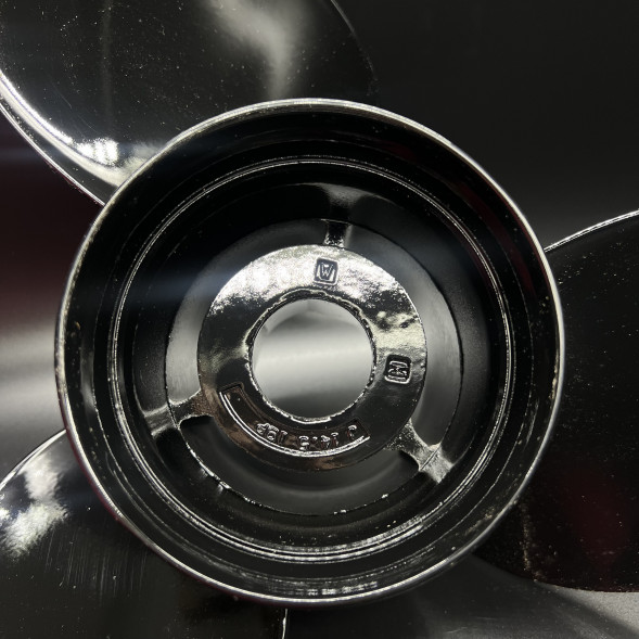 Гребной винт Mercury Black Max (14-1/2х19R)