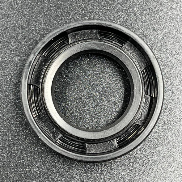 Сальник коленвала Tohatsu 8-9,8 MFS2.5-6  (101-00121-0; 26-803514 ) (20x35x7) (Osaka)