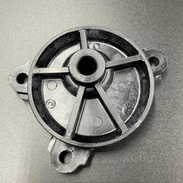 Корпус сальника тяги переключения скорости Yamaha 115-225, F75-200 (Yamaha)