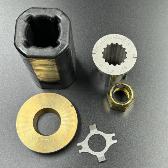 Гребной винт Mercury Black Max (15х17R)