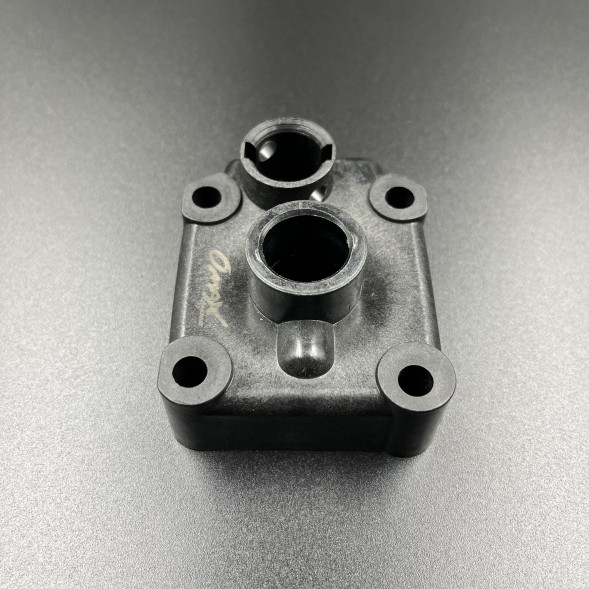 Корпус помпы охлаждения Tohatsu 25-30, M40C (Omax)