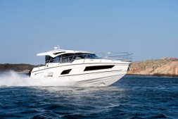 Катер Grandezza 37 Outboard