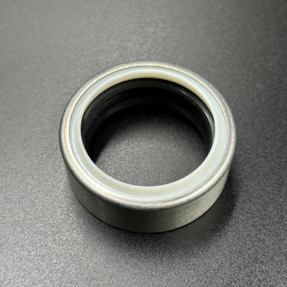Сальник редуктора MERCRUISER - BRAVO I/II/III (8M0033407; 805077; 861695) (Mercury) QS