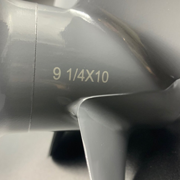 Гребной винт Honda BF8-BF15, BF20D (4x9-1/4x10)