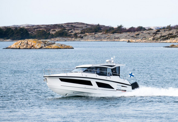 Катер Grandezza 30 Outboard