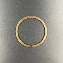 Кольцо стопорное Yamaha 40 (Omax)