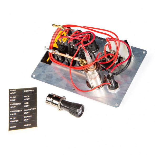 Панель бортового питания Skipper с кулисными переключателями переключателей - 3, с индикацией, гнёзд предохранителей - 3, вольтметр, прикуриватель, алюминиевая
