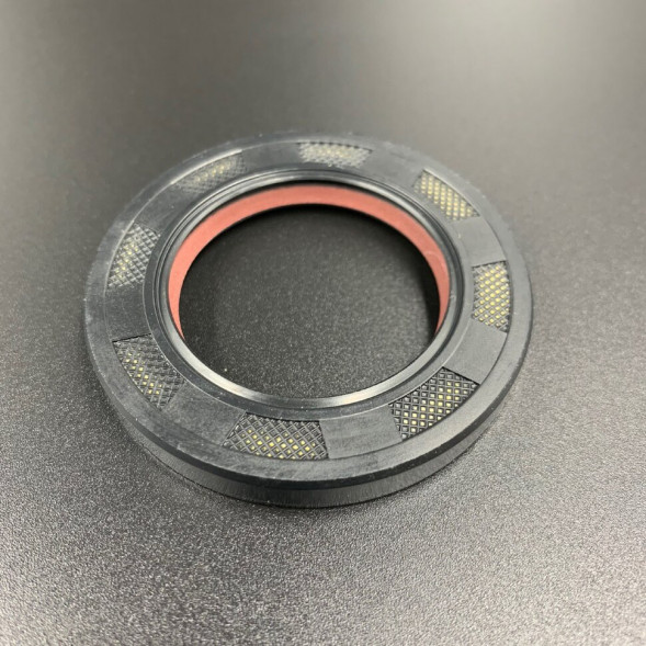 Сальник верх коленвала Suzuki DT40 (09283-35043;09283-35L01) (35x55x7) (Omax2)