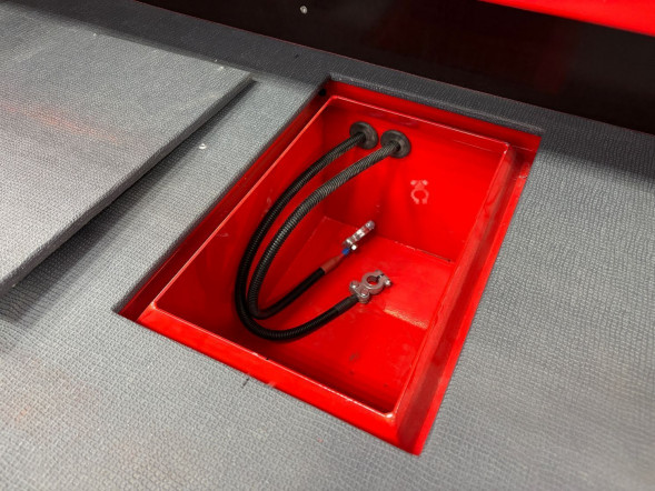 Моторная лодка, ТРИЕРА 490 FISH, красный с Suzuki DF90ATL