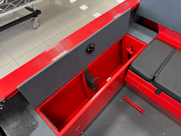 Моторная лодка, ТРИЕРА 490 FISH, красный с Suzuki DF90ATL