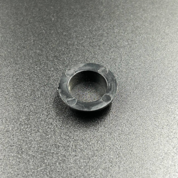 Втулка оси ручки замка капота Yamaha 9.9-15 (YUELANG)