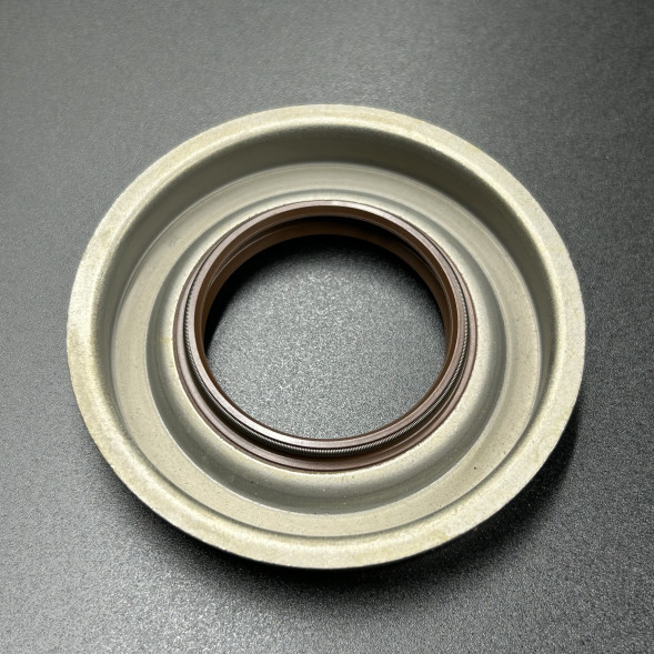 Сальник Suzuki (09289-38013) (38x72x12) (Suzuki)