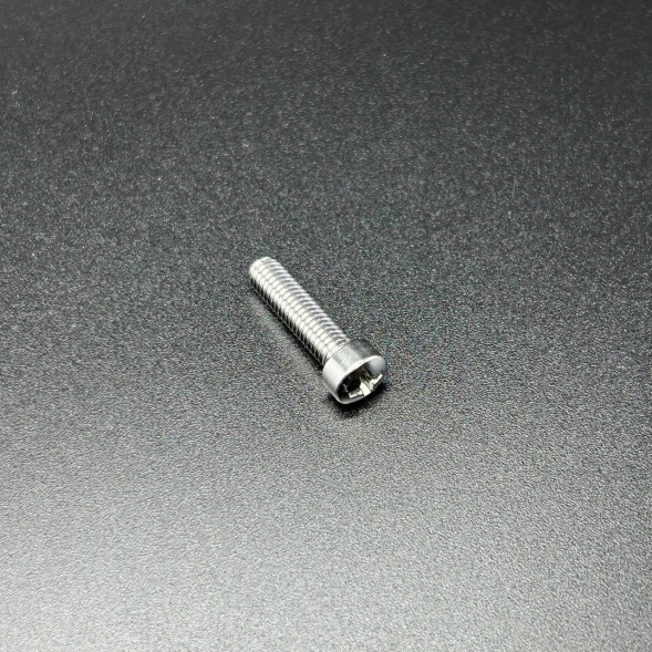 Болт стальной диам. 8 мм SCREW @5 (Quicksilver)