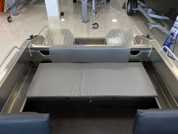 Моторная лодка, Тактика 460, серый с Suzuki DF50ATL