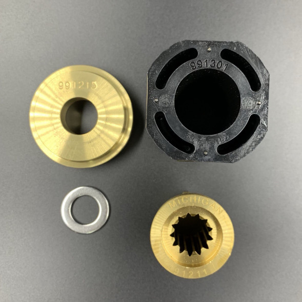 Втулка гребного винта Suzuki DT75-140, DF60-70 (Michigan)