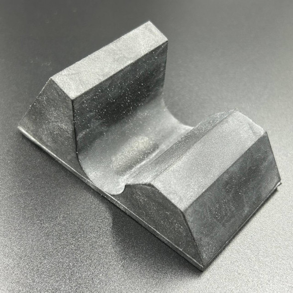 Демпфер лыжи (ограничитель хода) Yamaha (8ES-23743-00) (Yamaha)