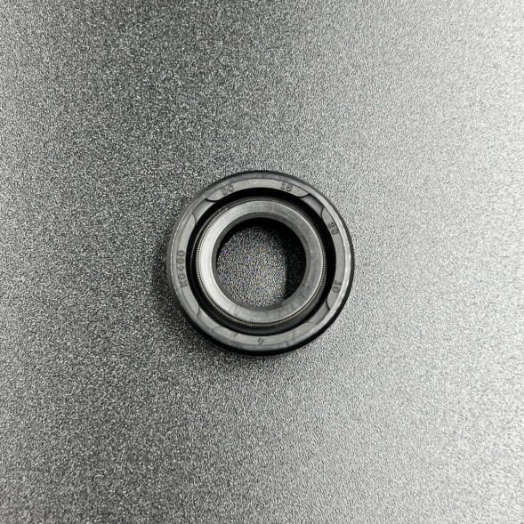 Сальник Tohatsu (369-60111-0) (15x28x10) (Omax)