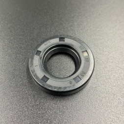 Сальник Tohatsu (3C8-60223-0) (17x33x6) (Omax2)