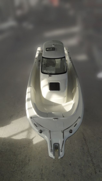 Катер AVANRAID F270