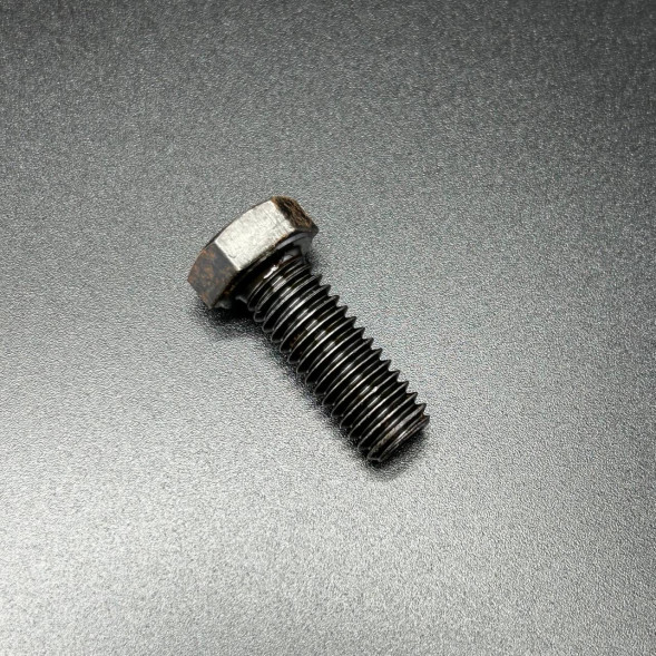 Болт стальной диам. 10 мм SCREW (Quicksilver)