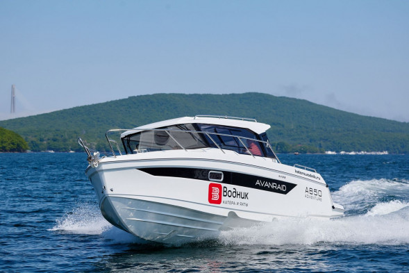 Катер AVANRAID A850 ADVENTURE с Suzuki DF325ATX
