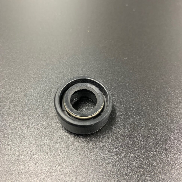 Сальник Yamaha (93103-10052; 93103-11051) (11x21x8) (Omax)