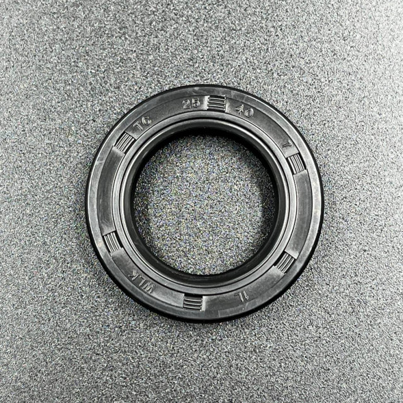 Сальник Honda (91204-ZV5-005) (25x40x7)(Sinera)