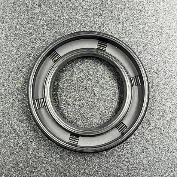 Сальник Honda (91204-ZV5-005) (25x40x7)(Sinera)