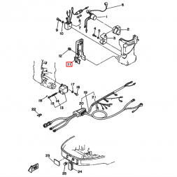 Крышка панели реле Yamaha 30 (6J8-81916-00)