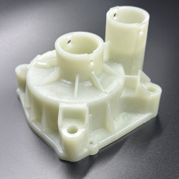 Корпус помпы охлаждения Yamaha F225-350 (Omax)