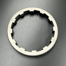 Гайка корпуса редуктора Mercury/Mercruiser (Quicksilver) OEM: 79448; 8M2011027; 8M2000347; 8M0168577